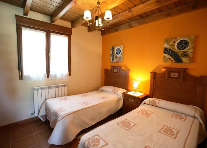 Coviellador Cangas De Onís Hotel *